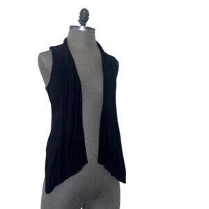 Forever 21 Sleeveless Open Crop Vest Size Small